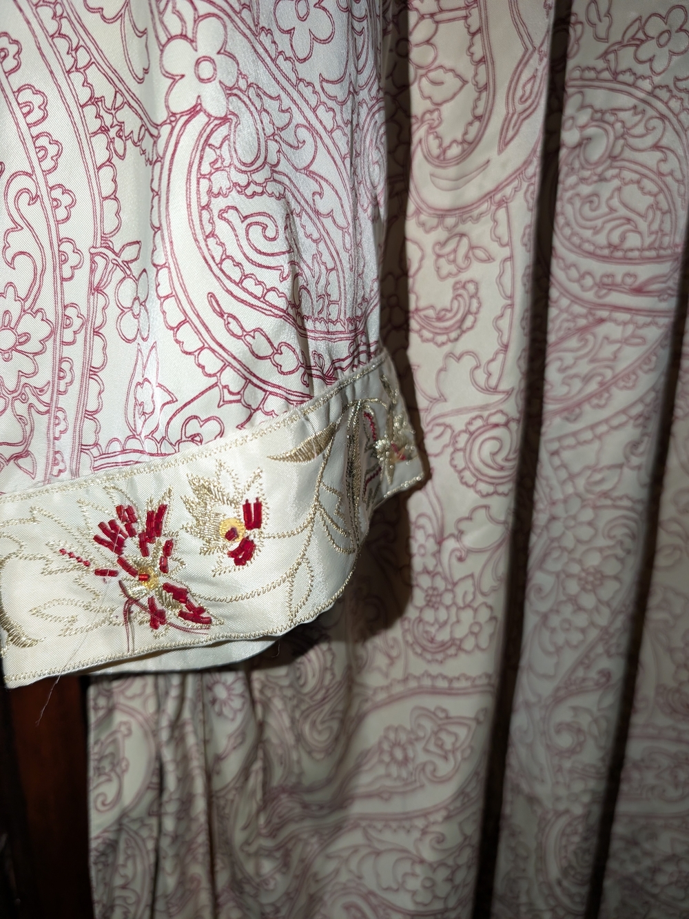 Kimono Style Silk Robe - Picture 4 of 5